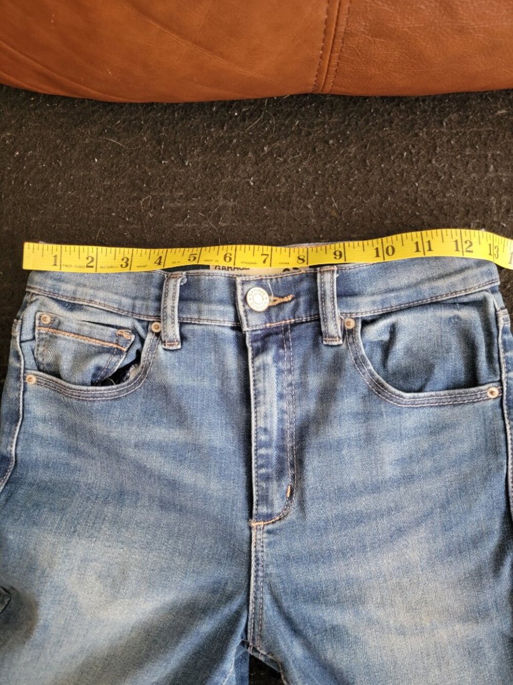 GARAGE HIGH RISE DENIM JEANS - Picture 4 of 10